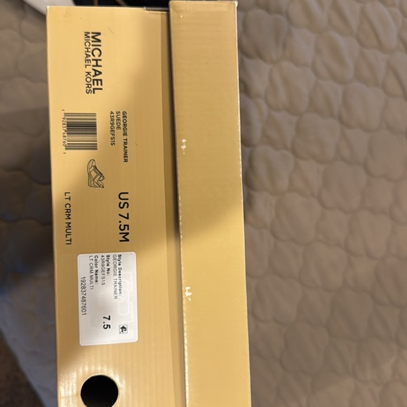 MK Georgie Trainer - Picture 5 of 5